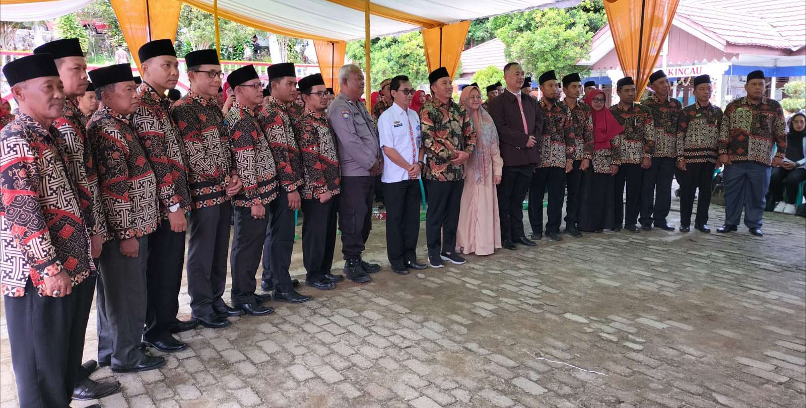 Parosil 'Guru Harus Nyaman Dan Nyaman Dalam Melaksanakan Profesinya'