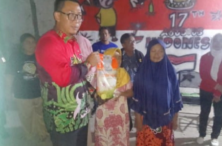 Respon Cepat, Walikota Bandar Lampung Kirim Beras Serta Bantuan Kesehatan Warga Way Lunik Terdampak Debu Batubara Stockpile