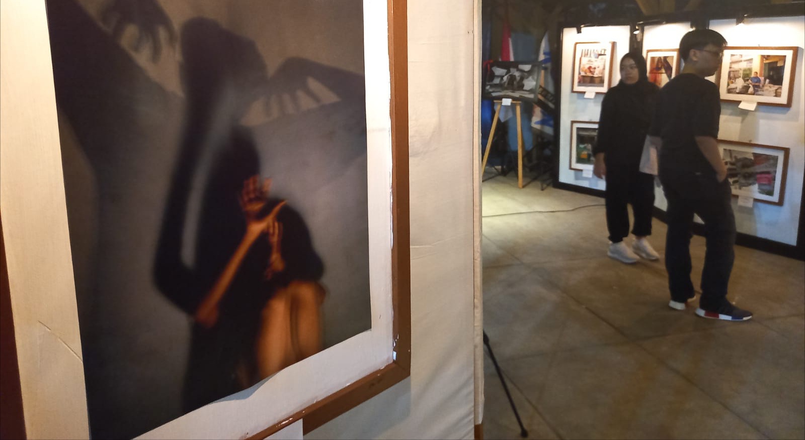 UKM Zoom Unila, Menghelat Pameran Foto Interface Reflection