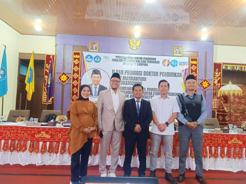Dosen Universitas Lampung Raih Gelar Doktor di Bidang Pendidikan