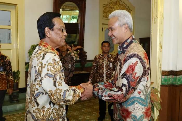 Ganjar Capres Pertama yang Diterima Sri Sultan Hamengku Buwono X