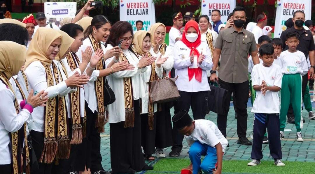 SDN 2 Rawalaut Jadi Tempat Kunjungan Ibu Iriana Joko Widodo, Walikota Eva Dwiana: Ini Menjadi Kebanggaan