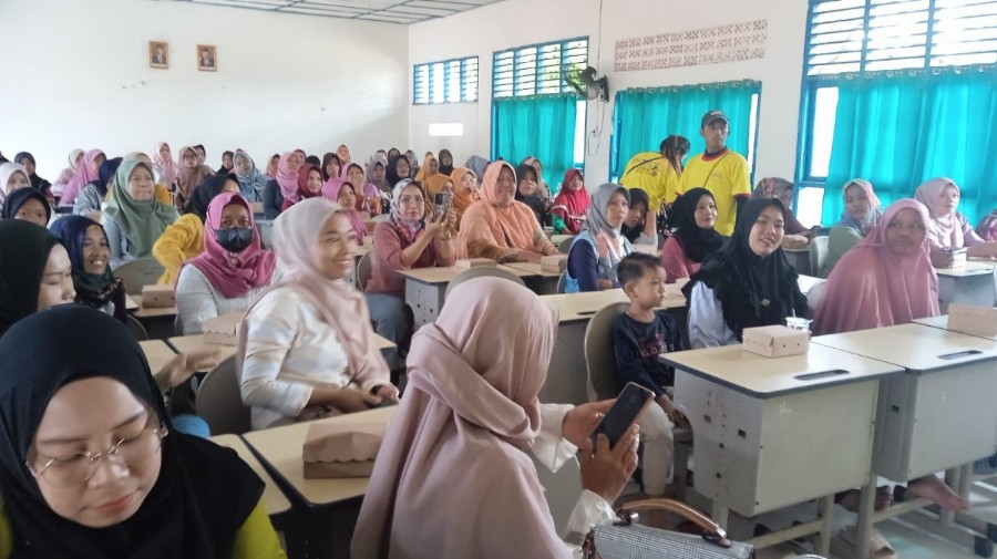 Dancow "Aku Dan Kau Siap Belajar" Di SD Negeri 40 Palembang