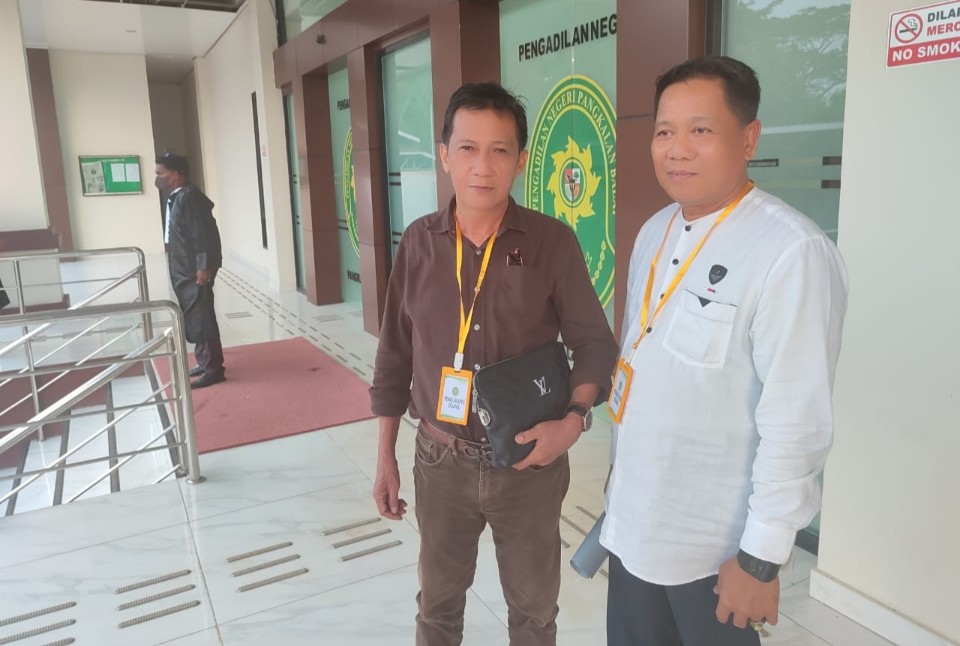 Sidang Yang Menghadirkan Saksi Perkara Penggelapan Dalam Jabatan Dan Atau Penggelapan Dan Atau Pemalsuan Surat