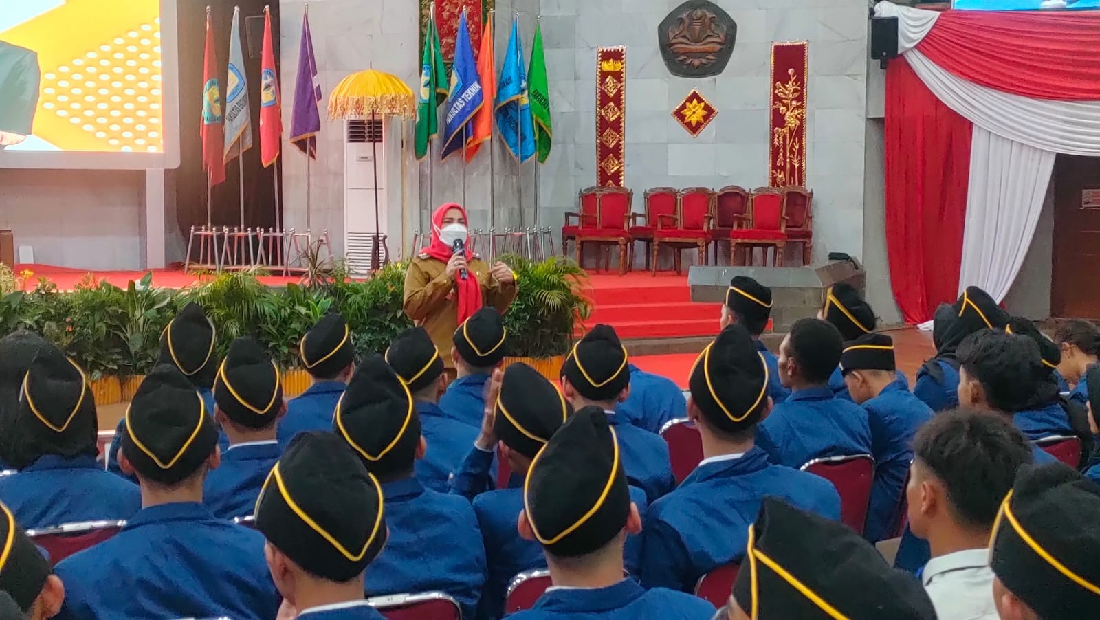 Wali Kota Bandar Lampung Jadi Pembicara PKKMB Unila, Beri Beasiswa Hingga Umroh