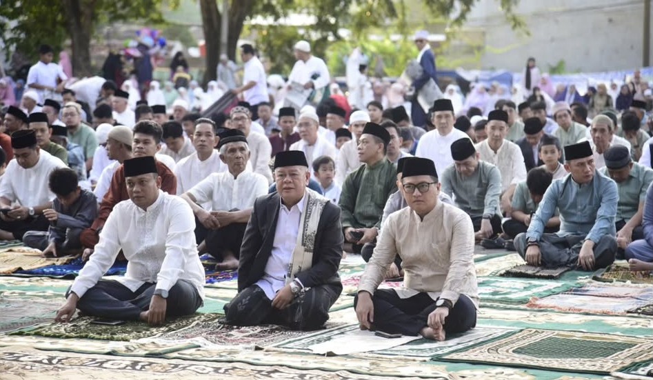 Pimpinan DPRD Lampung Hadiri Sholat Idul Adha Bersama Forkopimda