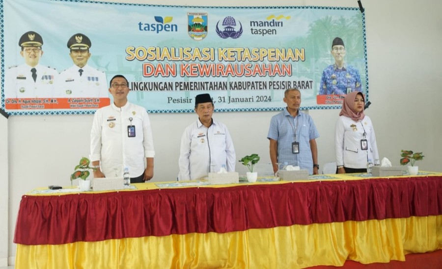 Zulqoini Syarif Buka Sosialisasi dan Pembekalan Kewirausahaan PNS Jelang Masa Purnabakti