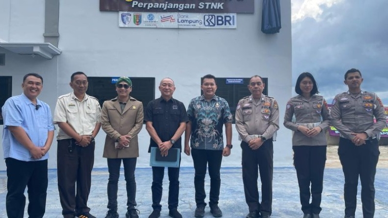 Komisi III DPRD Lampung Sidak Samsat Drive Thru, Dorong Layanan Diperluas ke Daerah