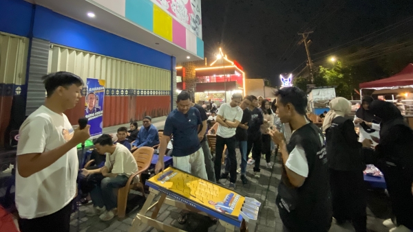 Fun Game di Kedaton, Strategi Politik Iqbal Ardiansyah Dukung UMKM