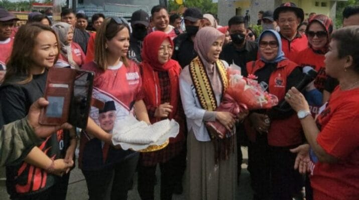 Anggota DPRD Provinsi Lampung Budhi Condrowati Ucapkan Selamat Datang Kepada Istri Ganjar Pranowo Di Mesuji