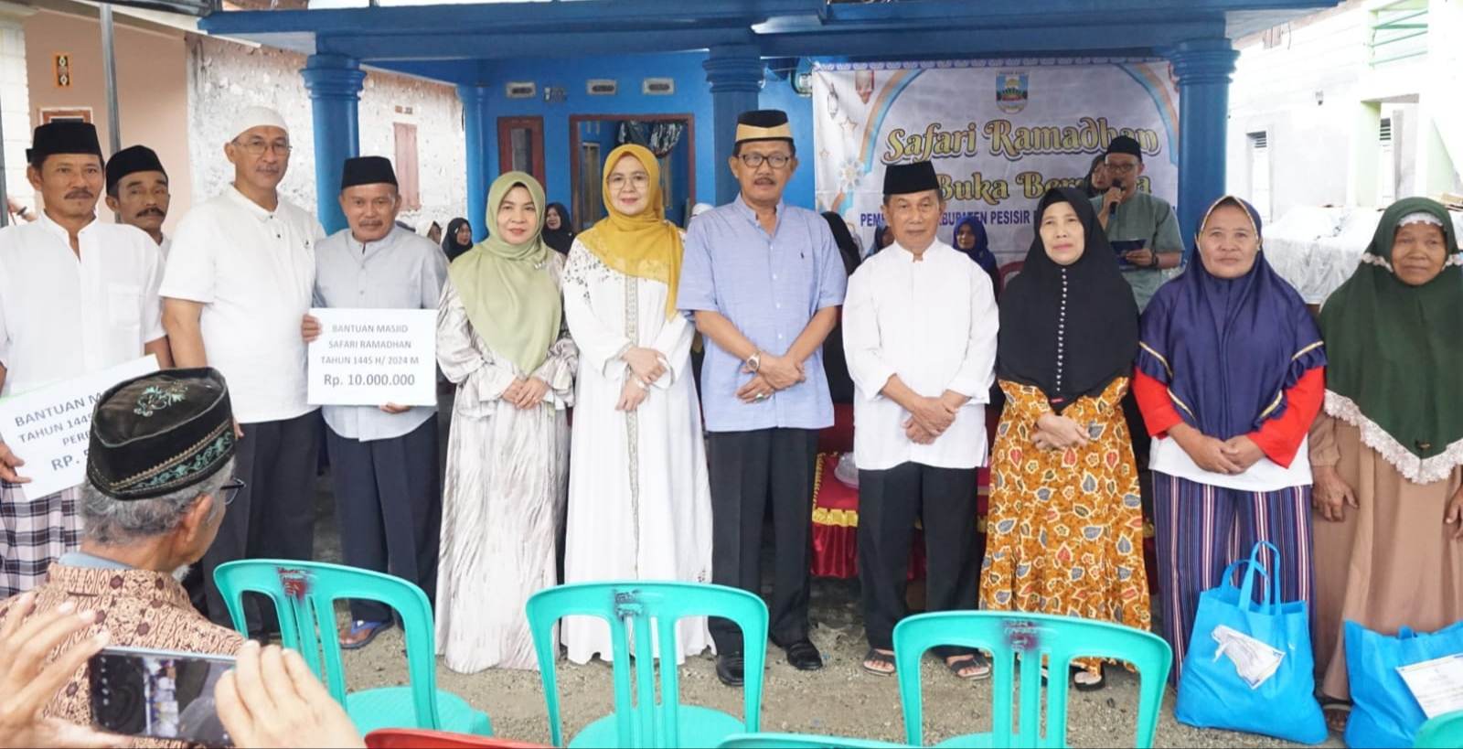 Bupati-Wakil Bupati Pesibar Safari Ramadhan di Pekon Parda Haga