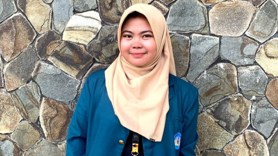 Mami Dea Lestari, Mahasiswi FH Unila Membantu Pelestarian Budaya di Indonesia