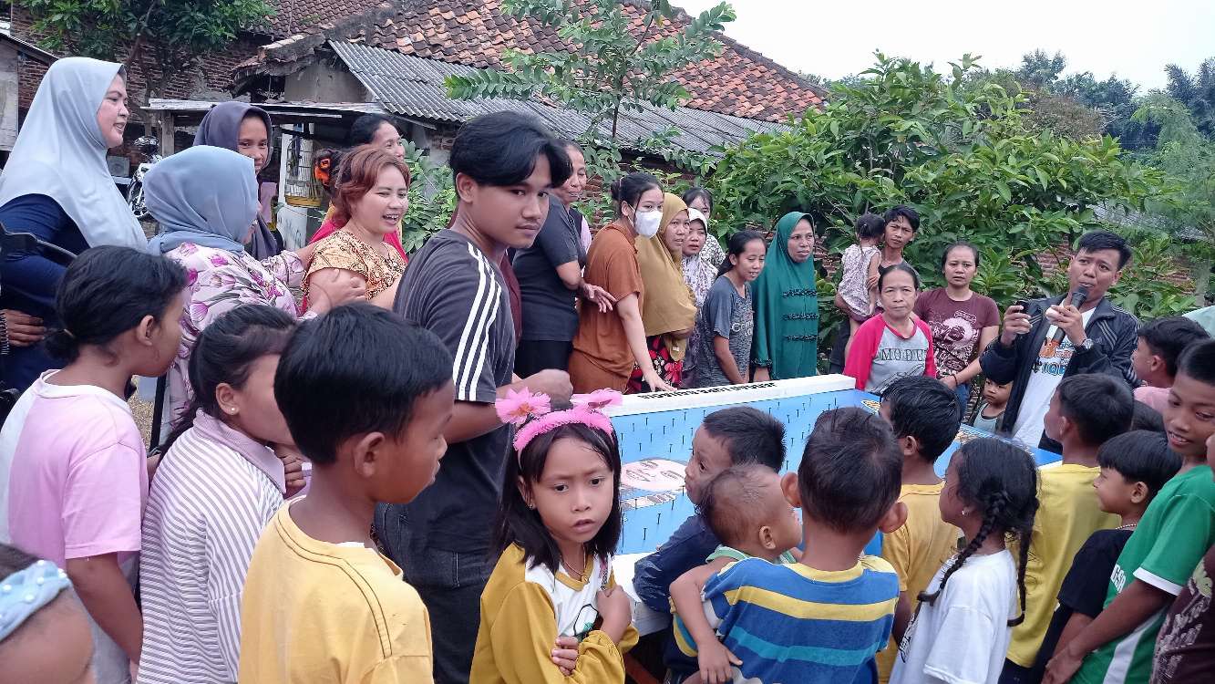 Fun Game Milenial Iqbal Ardiansyah Meriahkan Warga Tanjung Raya
