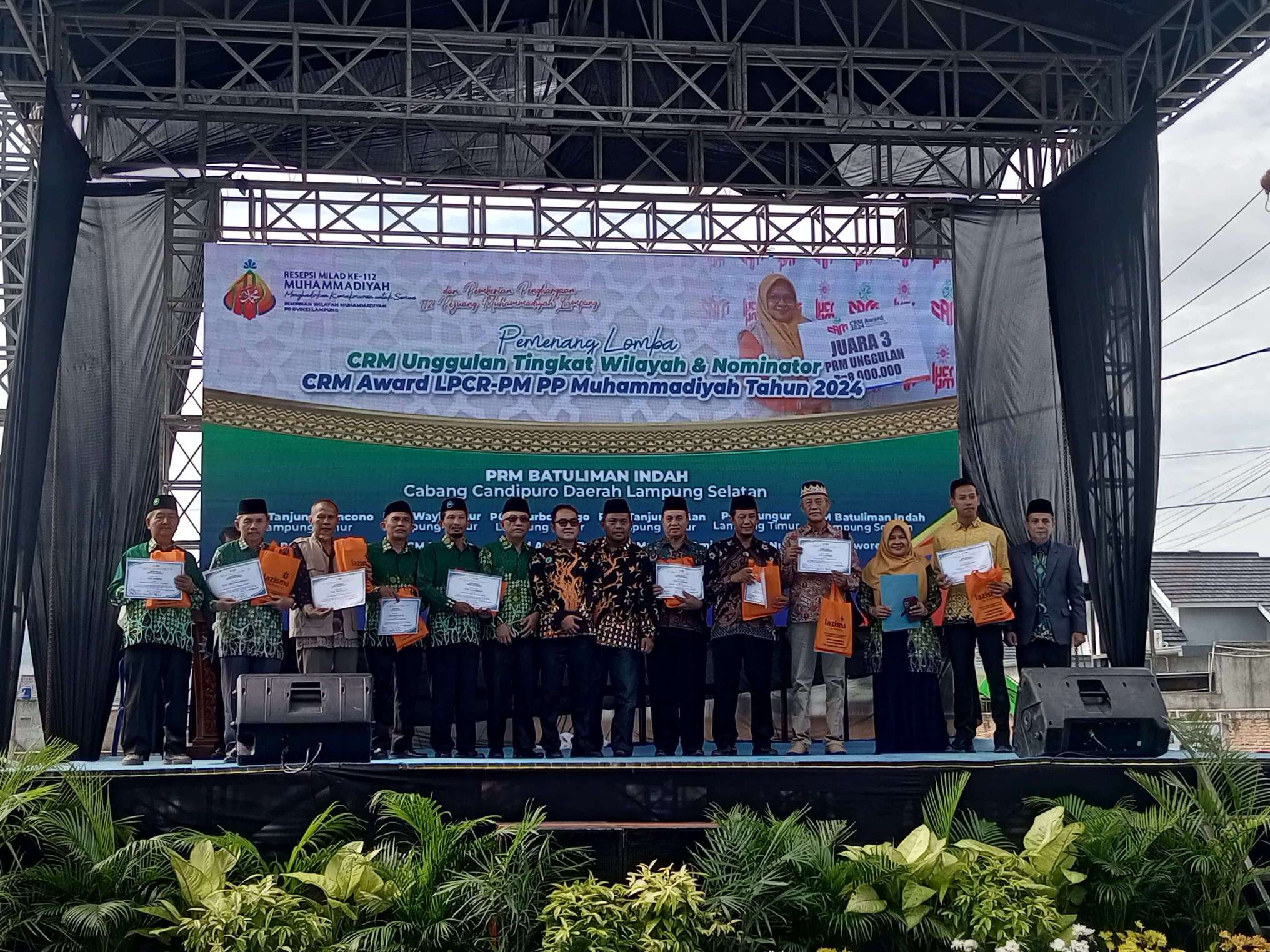 Muhammadiyah Lampung Raih Prestasi Gemilang, 112 Tokoh Diberi Penghargaan