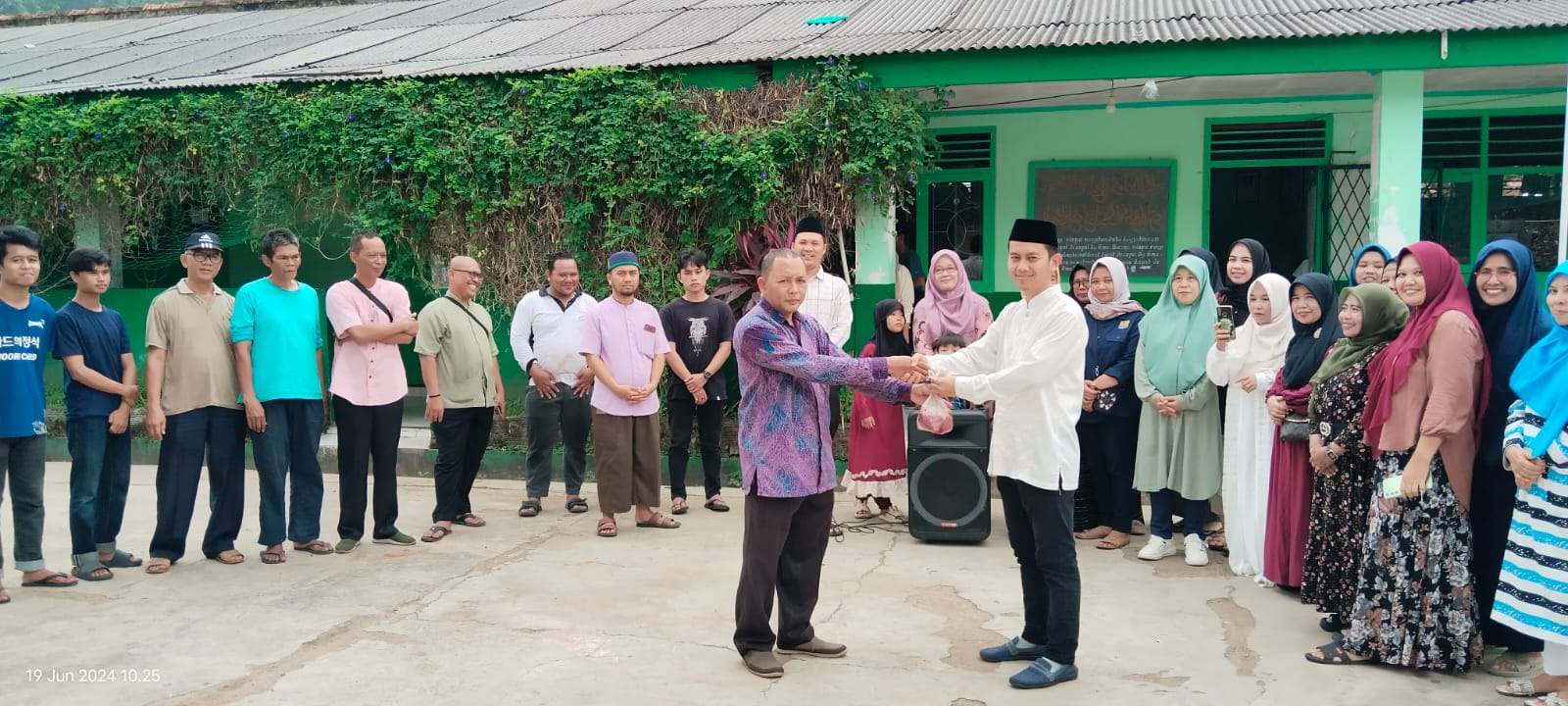 Walikota Sumbang Sapi Kurban untuk PCNU Maarif Bandarlampung