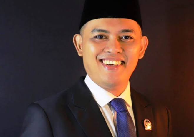 PDN Dibobol, Projo Muda Duga Ulah Bandar Judi Online