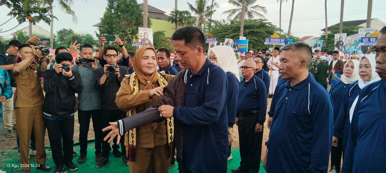 Ratusan Warga Padati Pembukaan Porcam Way Halim, Eva Dwiana Tekankan Sportivitas