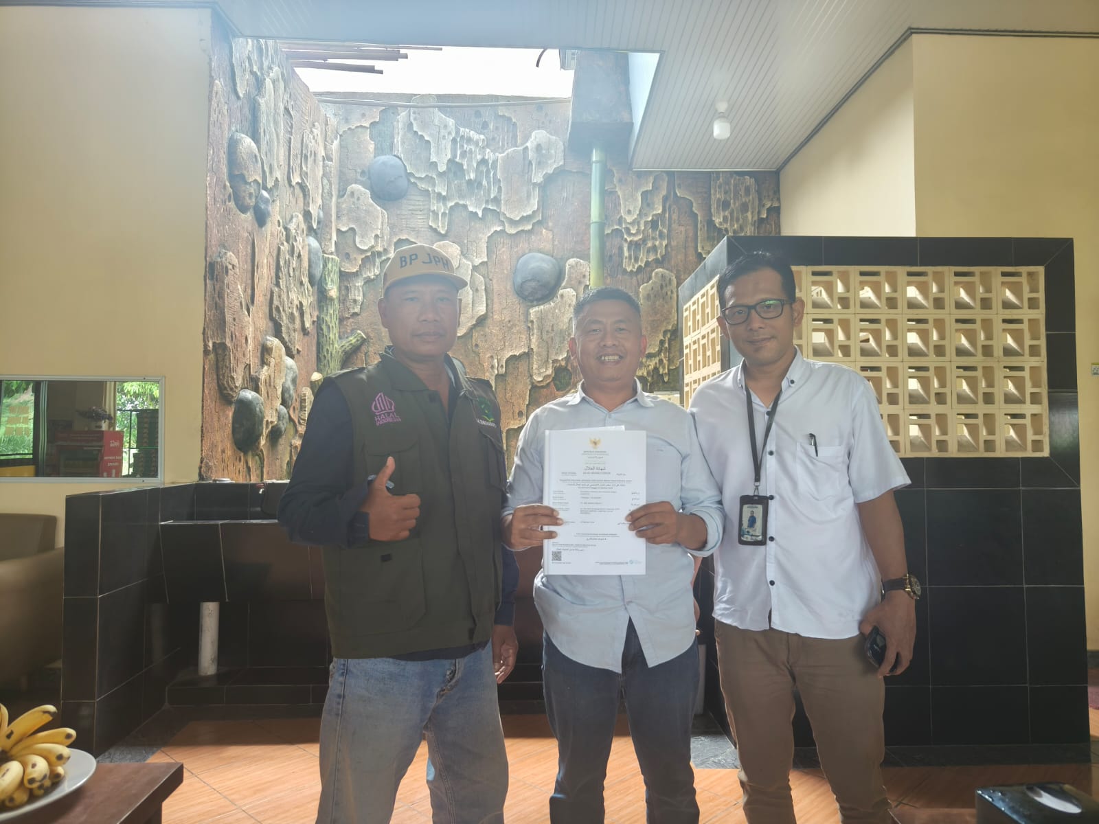 Jaga Kualitas Layanan, Produk RM Minang Indah Resmi Tersertifikasi Halal