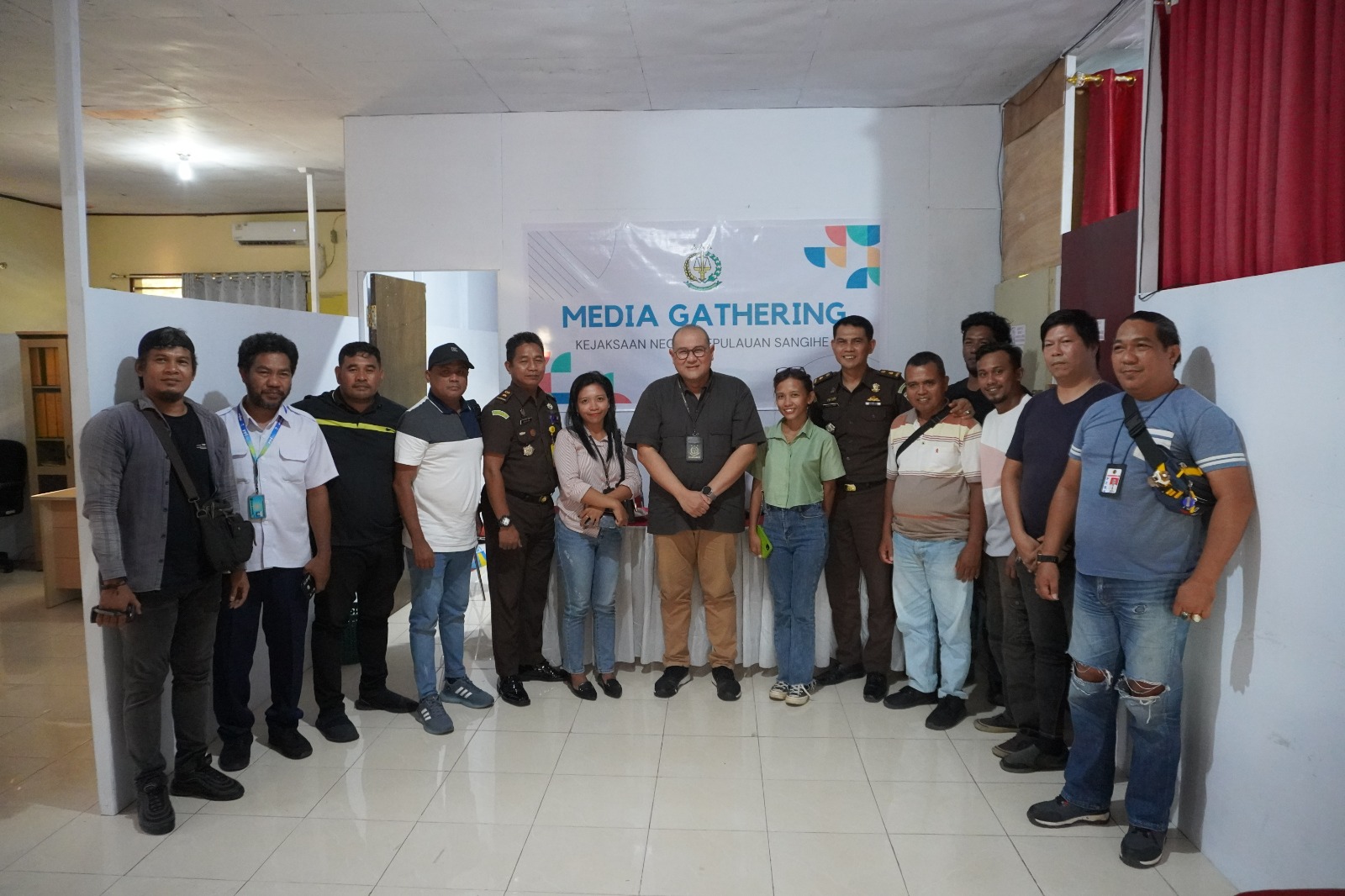 Kejari Tahuna Jalin Sinergi dengan Media, Tingkatkan Transparansi dan Akuntabilitas