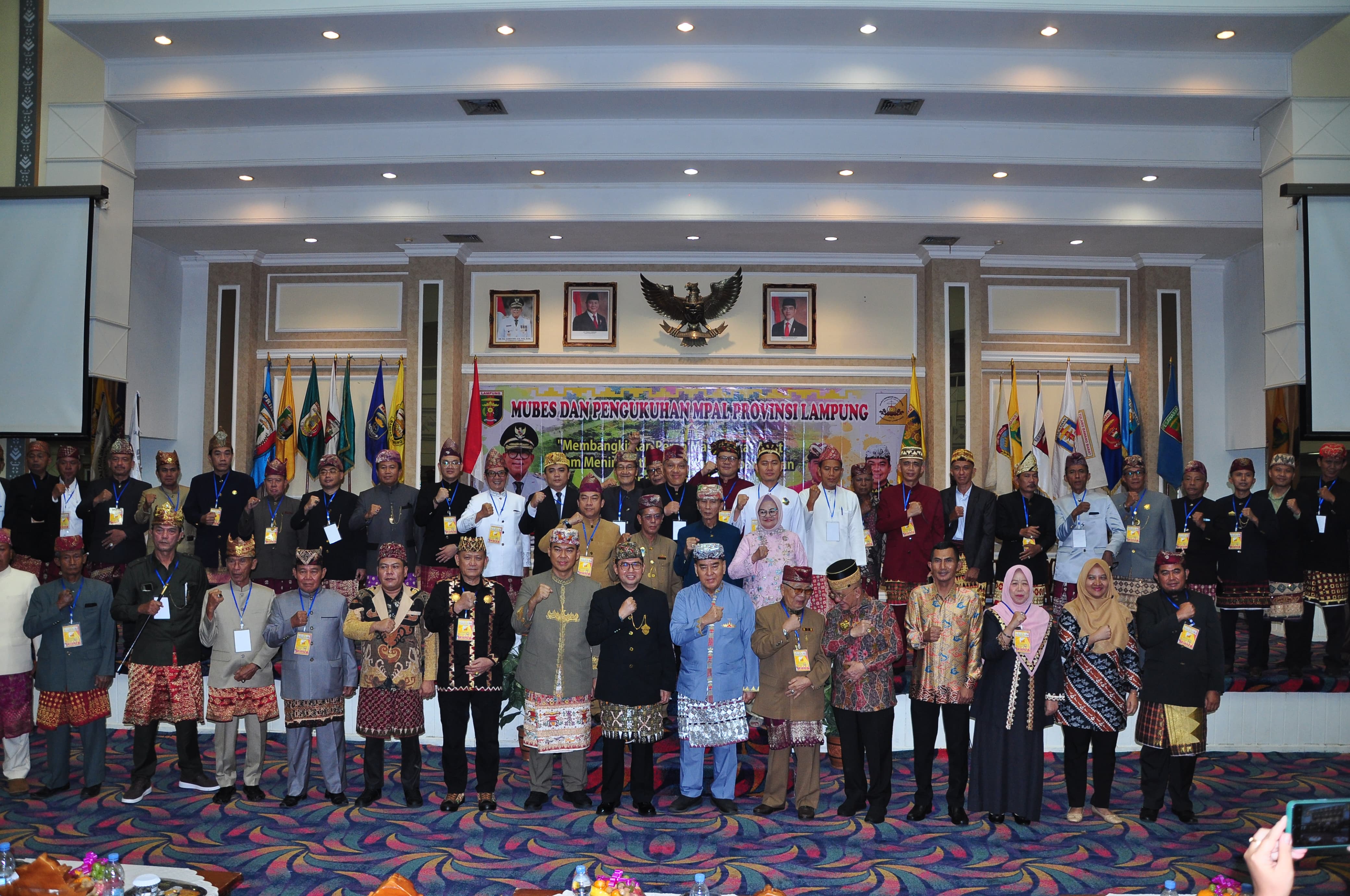 Pj Gubernur Lampung Kukuhkan Pengurus MPAL Periode 2025-2029