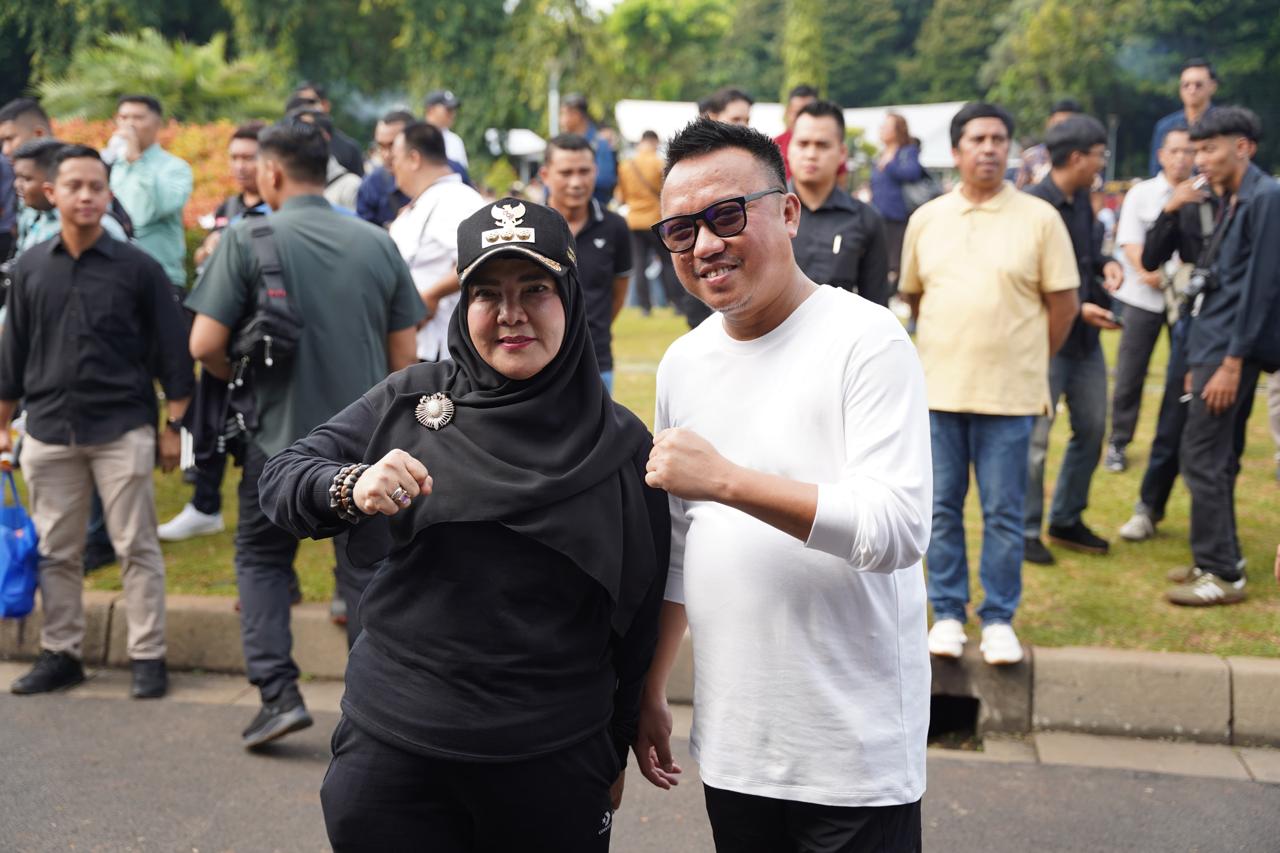 Eva Dwiana dan Deddy Amarullah Ikuti Gladi Bersih Pelantikan di Monas