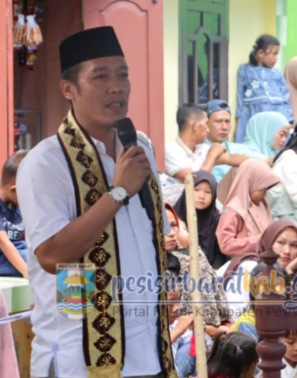 Tradisi Ngawol Mincak di Pesisir Barat Dilestarikan sebagai Warisan Budaya Turun Temurun