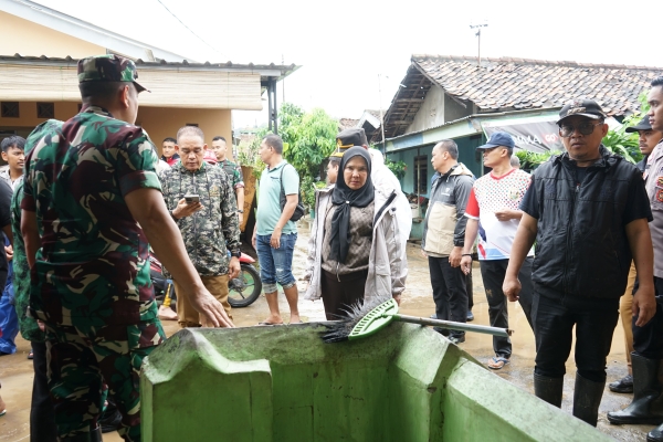 Evakuasi dan Bantuan Banjir Panjang, Eva Dwiana Desak Tindakan Pelindo