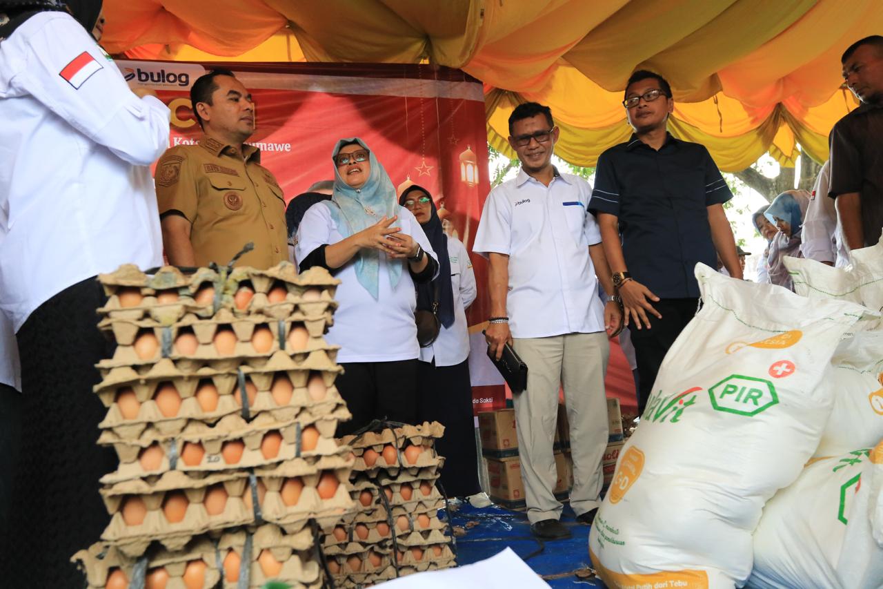 Tekan Inflasi, Lhokseumawe Banjiri Pasar dengan Sembako Murah