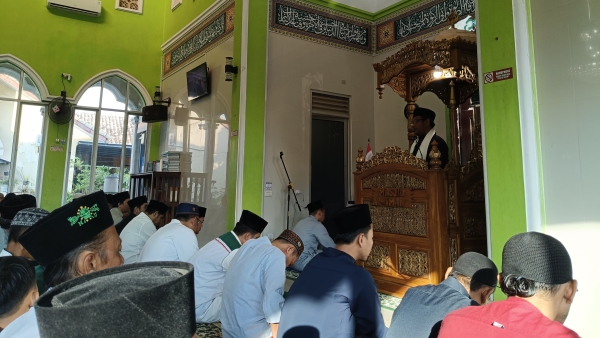 DKM Masjid Al Iman Gedong Meneng Rajabasa Bandar Lampung Gelar Halal Bihalal Bersama Jamaah