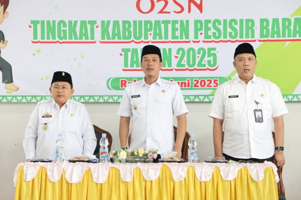 Buka O2SN Pesisir Barat, Bupati Dedi Irawan Tekankan Pentingnya Karakter Unggul Generasi Muda