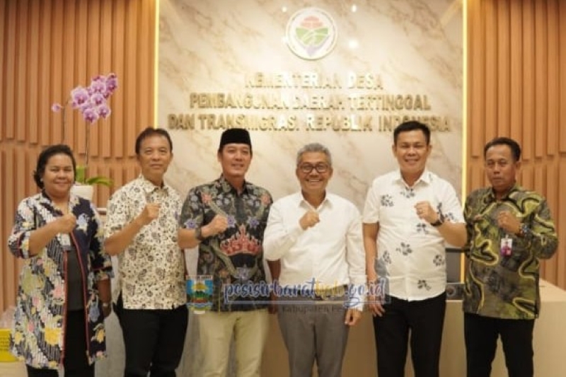 Bupati Pesisir Barat Jemput Bola ke Pusat, Upayakan Percepatan Pembangunan Daerah Tertinggal