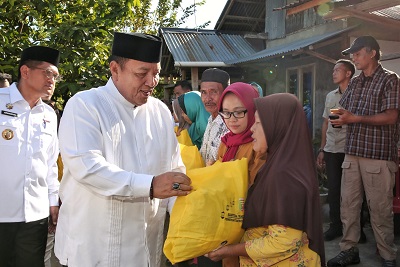 Gubernur Lampung Resmikan Operasi Pasar di Tanggamus