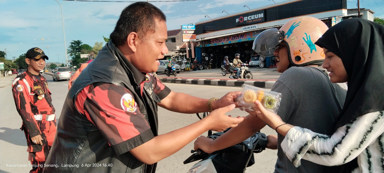 Pemuda Pancasila Bandarlampung Gelar Pembagian Takjil, Bukber dan Santunan
