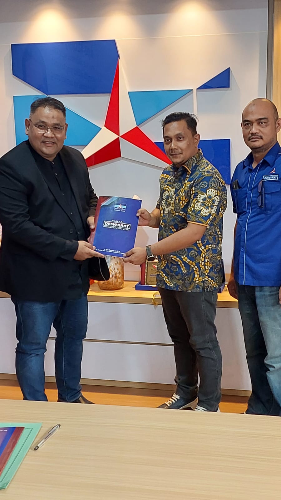 Ketum JMSI Teguh Santosa Daftar Cagub Sumut 2024