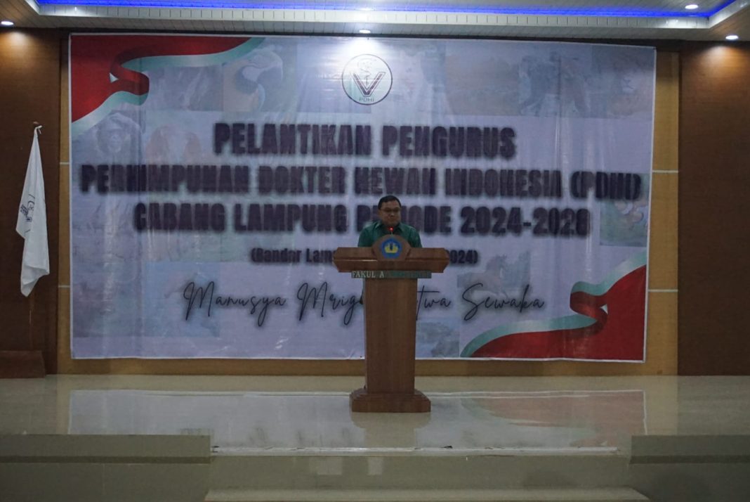 Unila Tuan Rumah Pelantikan PDHI Lampung dan Seminar Hukum Dokter Hewan