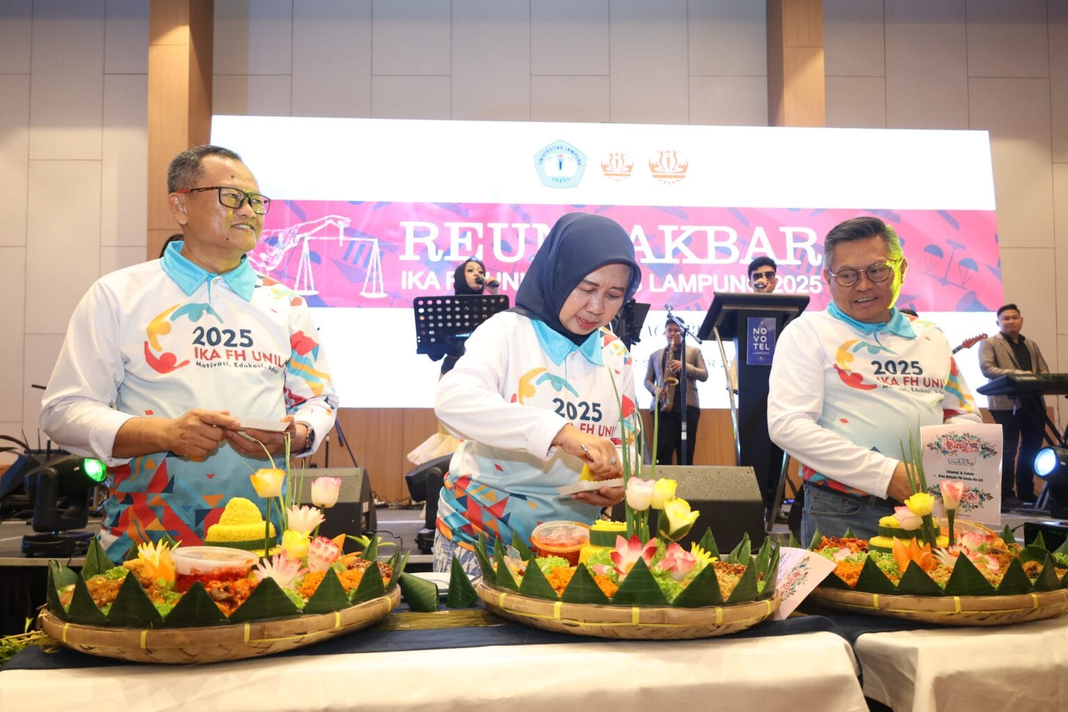 FH Unila Bangun Kolaborasi lewat Reuni Akbar