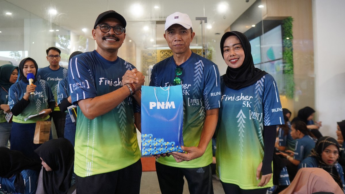 Gebyar Fun Run Spektakuler 5K Warnai HUT ke-25 PNM Bandarlampung