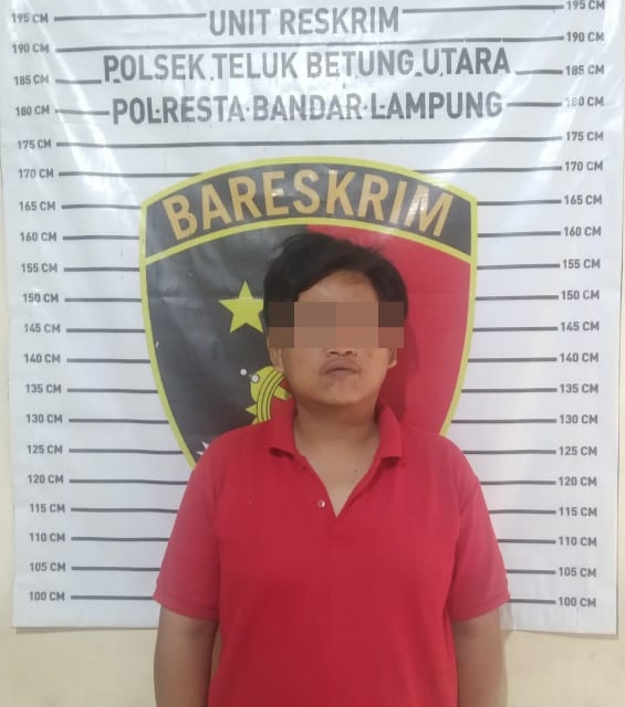 Dibantu Eks Karyawan, Juru Parkir di Bandarlampung Curi Puluhan Slop Rokok dari Minimarket