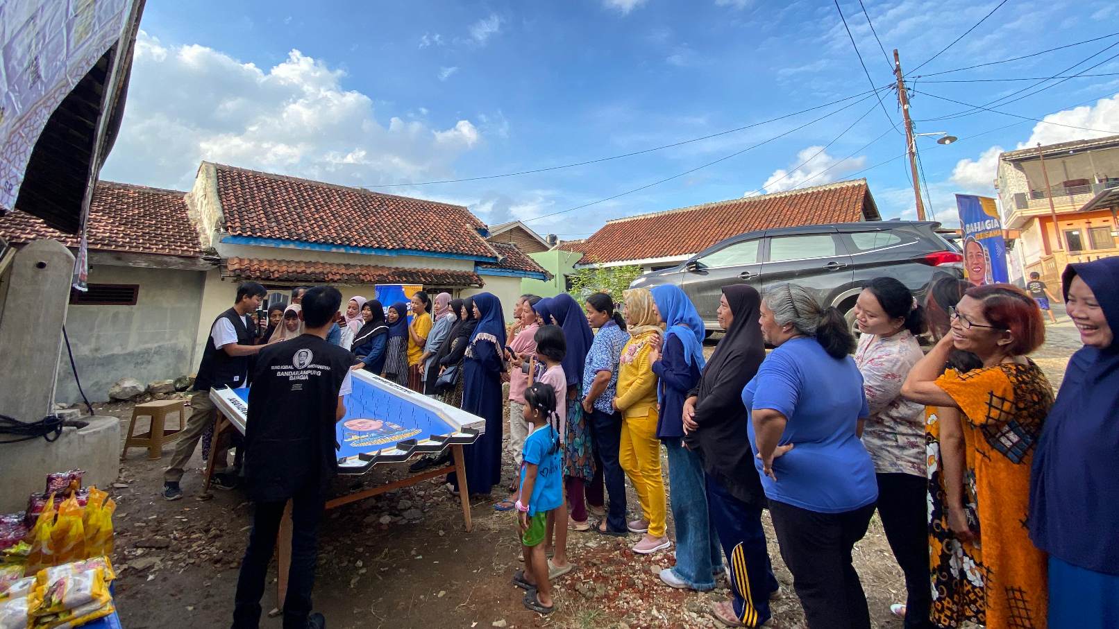 Fun Game Iqbal Ardiansyah: Meriahkan Kebersamaan Warga Sidodadi