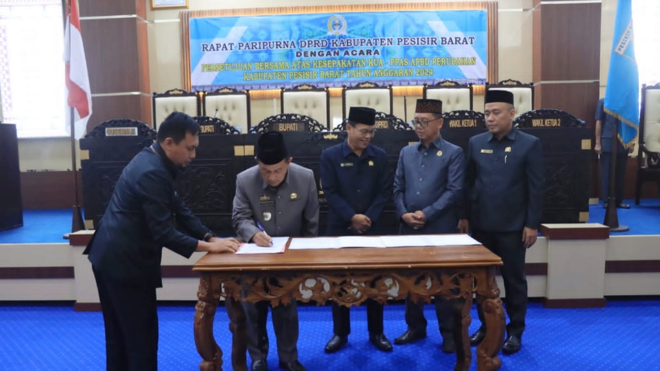 Pemkab Pesisir Barat Sepakati Perubahan APBD 2024