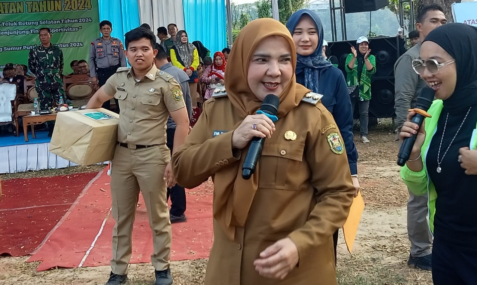 Eva Dwiana Buka Porcam Telukbetung Selatan
