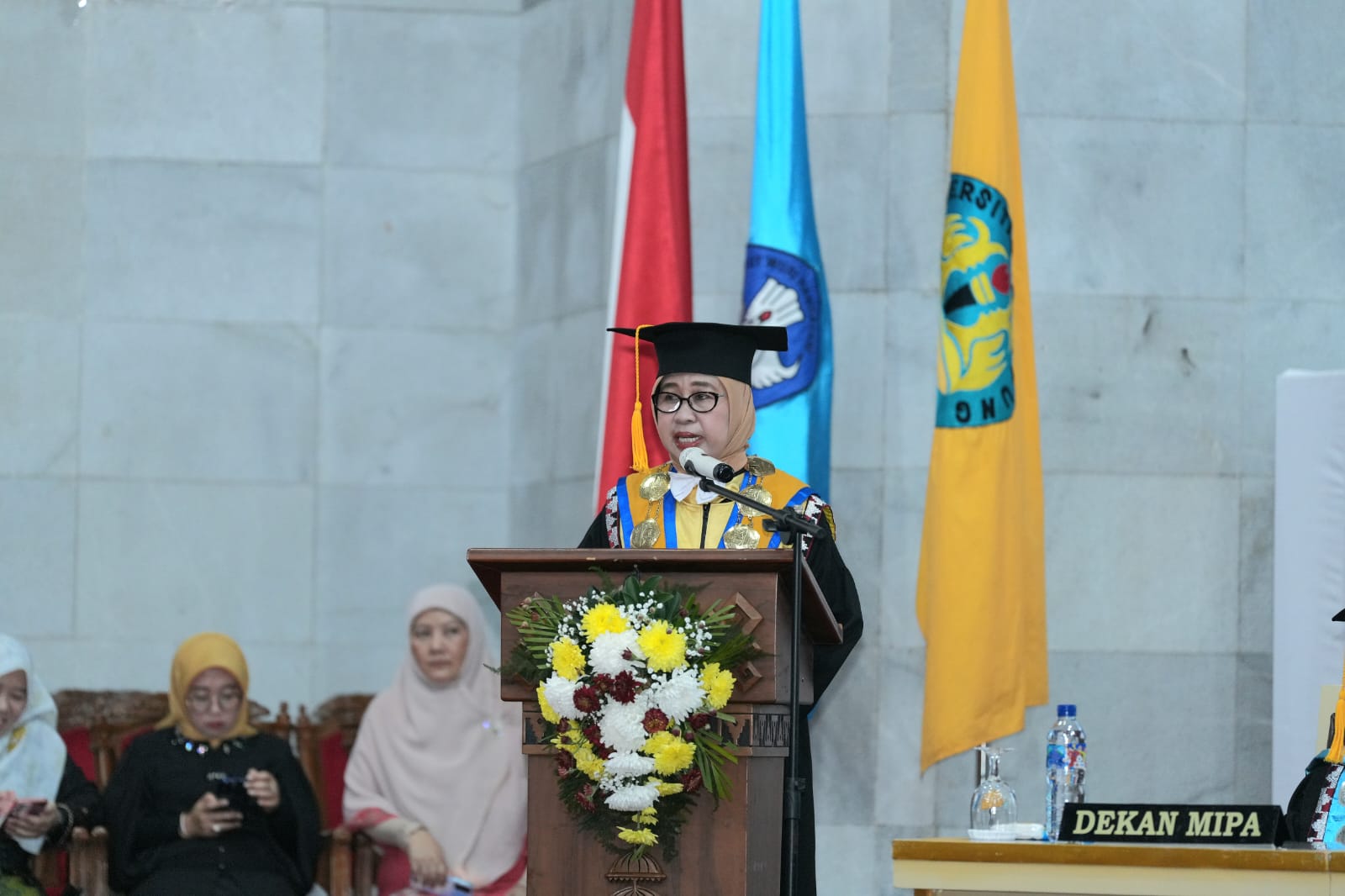 Unila Gelar Wisuda Periode V 2024/2025 dengan 889 Lulusan