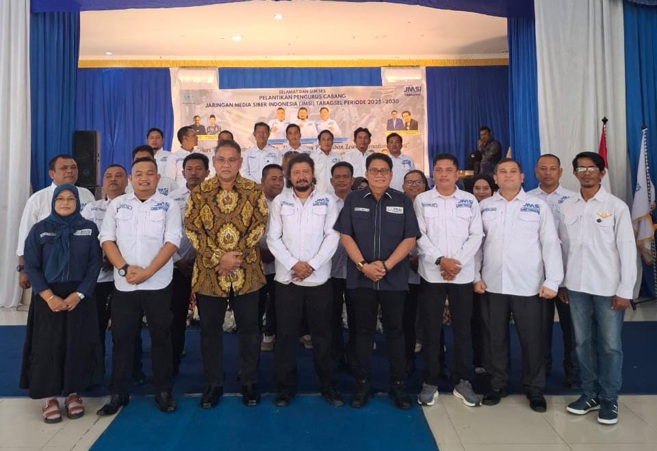 Ketua JMSI Sumut Lantik Pengurus JMSI Tabagsel