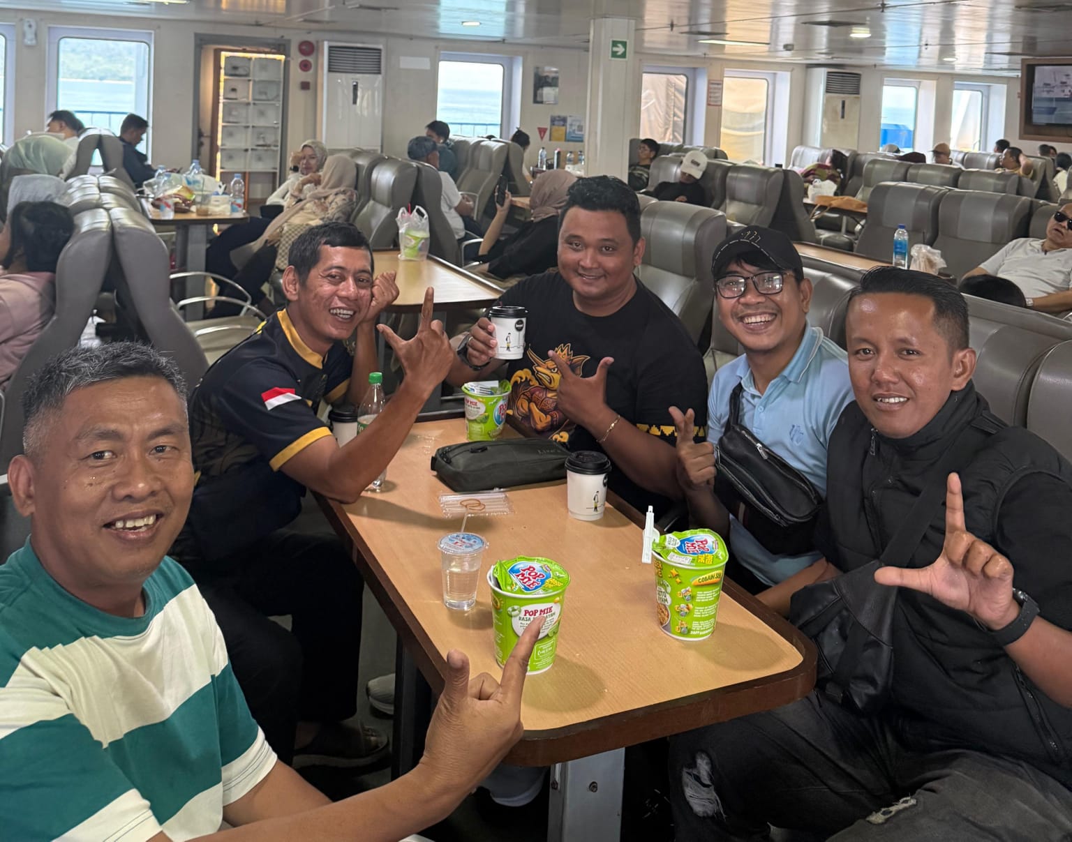 Suporter Sikambara Kawal Uji Tandang Nusantara Lampung FC di Pulau Jawa