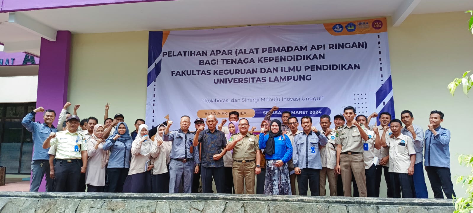 FKIP Unila Melatih Tenaga Kependidikan dalam Penggunaan APAR untuk Pencegahan Kebakaran