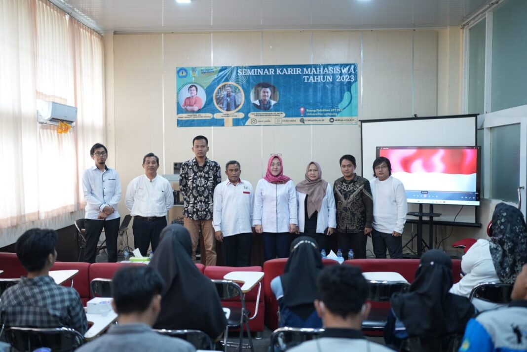 CCED Unila Gelar Seminar “Level Up Your Future Career” Bagi Mahasiswa Universitas Lampung