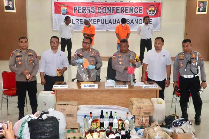 Polres Kepulauan Sangihe Gelar Konferensi Pers Terkait Miras, Penganiayaan, dan Knalpot Brong
