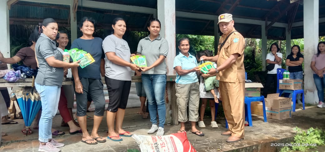Program Ketahanan Pangan Lengganeng: 40 Petani Dapat Bibit Sawi, Pakcoy, dan Pupuk Organik